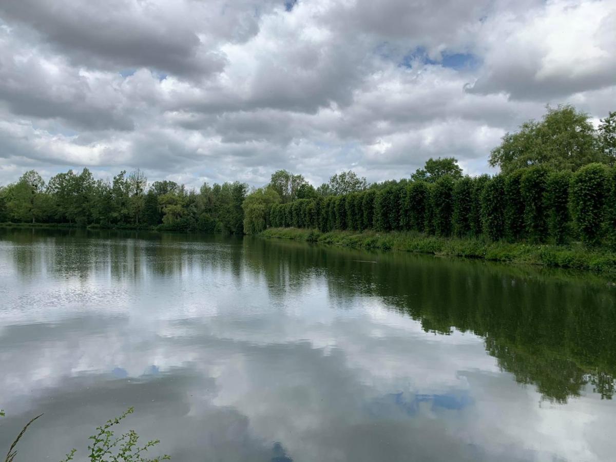 Bed and Breakfast Domaine De Senercy Sery-les-Mezieres Экстерьер фото